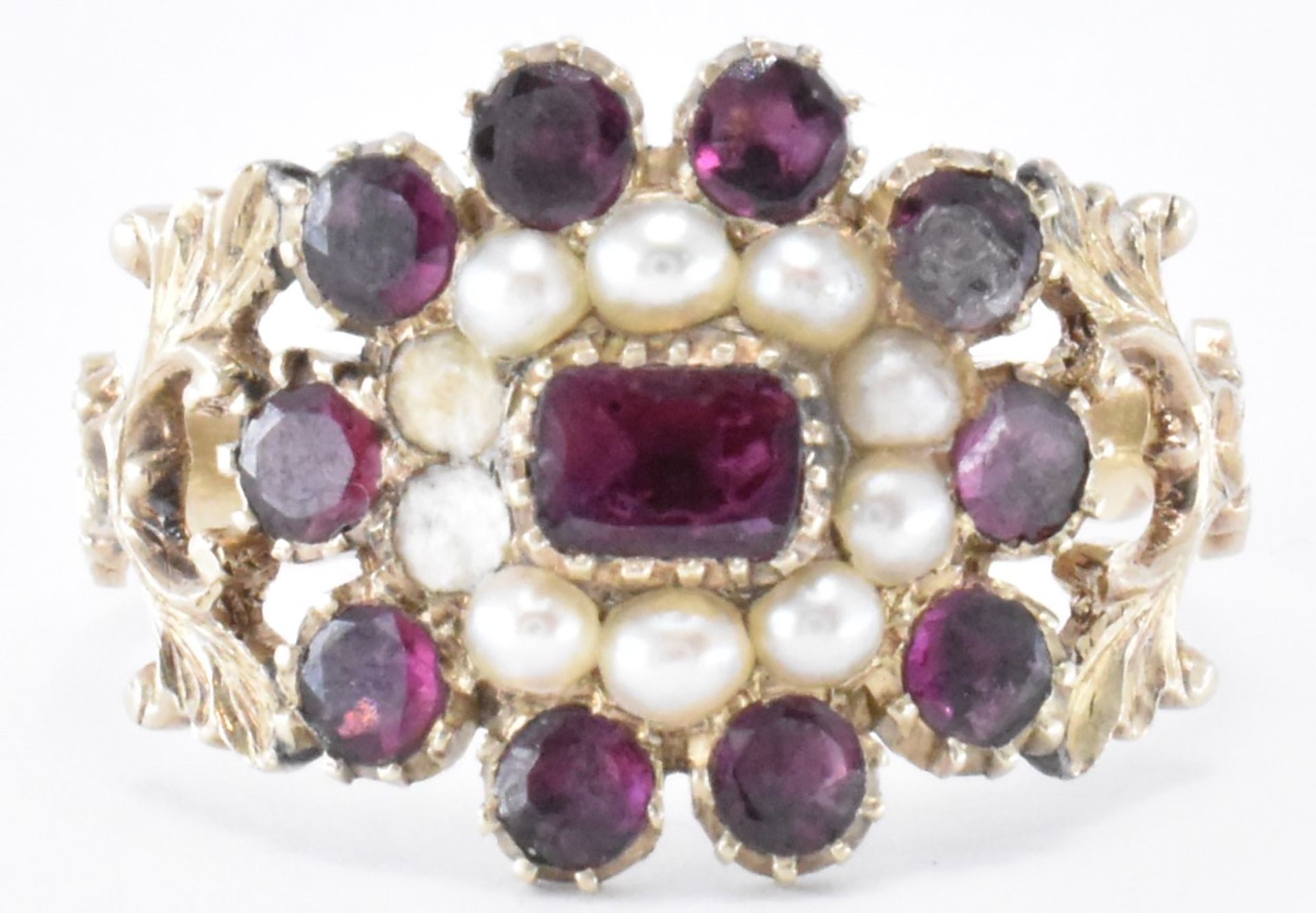 GEORGE III GARNET & SEED PEARL RING - Image 2 of 7