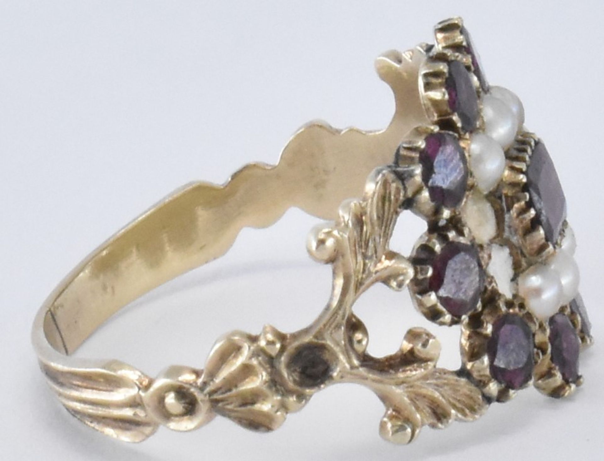 GEORGE III GARNET & SEED PEARL RING - Image 5 of 7