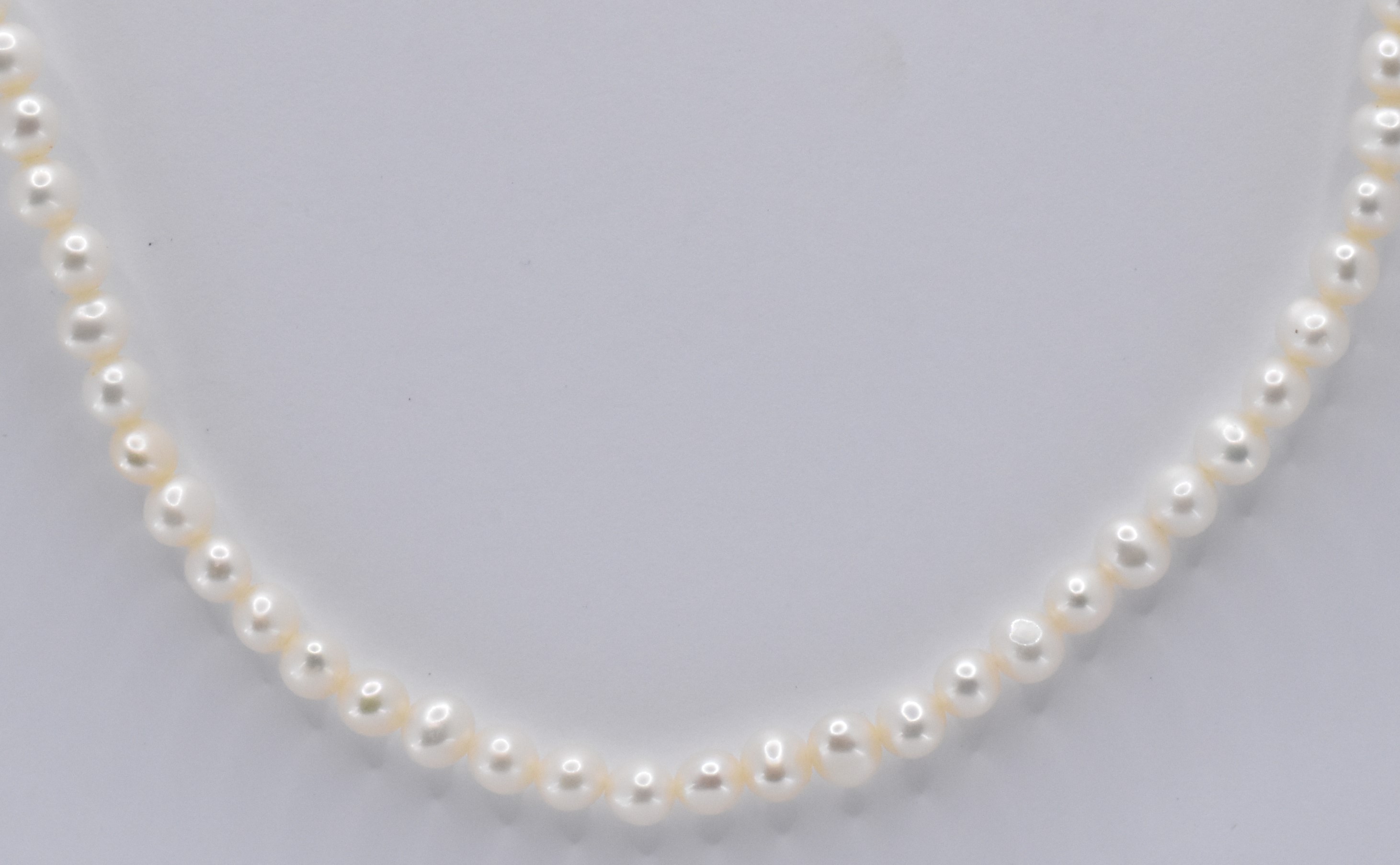 9CT GOLD & CULTURED PEARL NECKLACE - Image 2 of 3