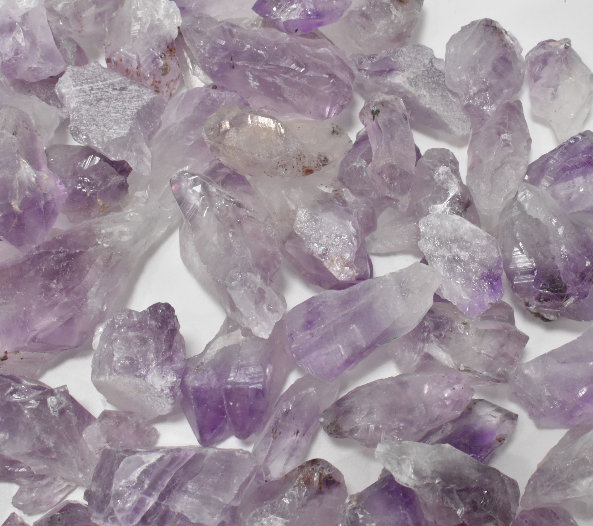 MINERAL SPECIMENS - COLLECTION OF AMETHYST QUARTZ - Image 3 of 5