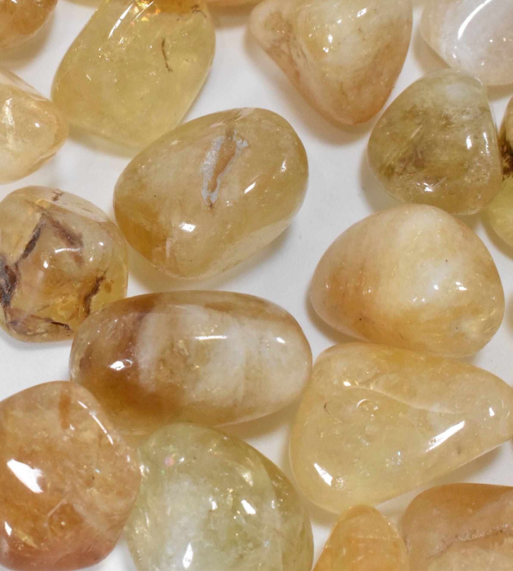 MINERAL SPECIMENS - COLLECTION OF QUARTZ CITRINE TUMEBLESTONES - Image 3 of 4