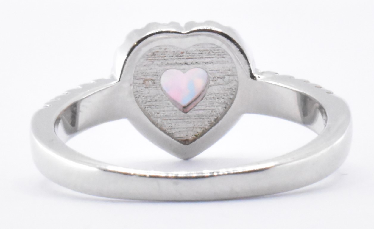 SILVER & OPAL HEART PANEL RING - Image 3 of 6