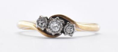 18CT GOLD & DIAMOND THREE STONE RING