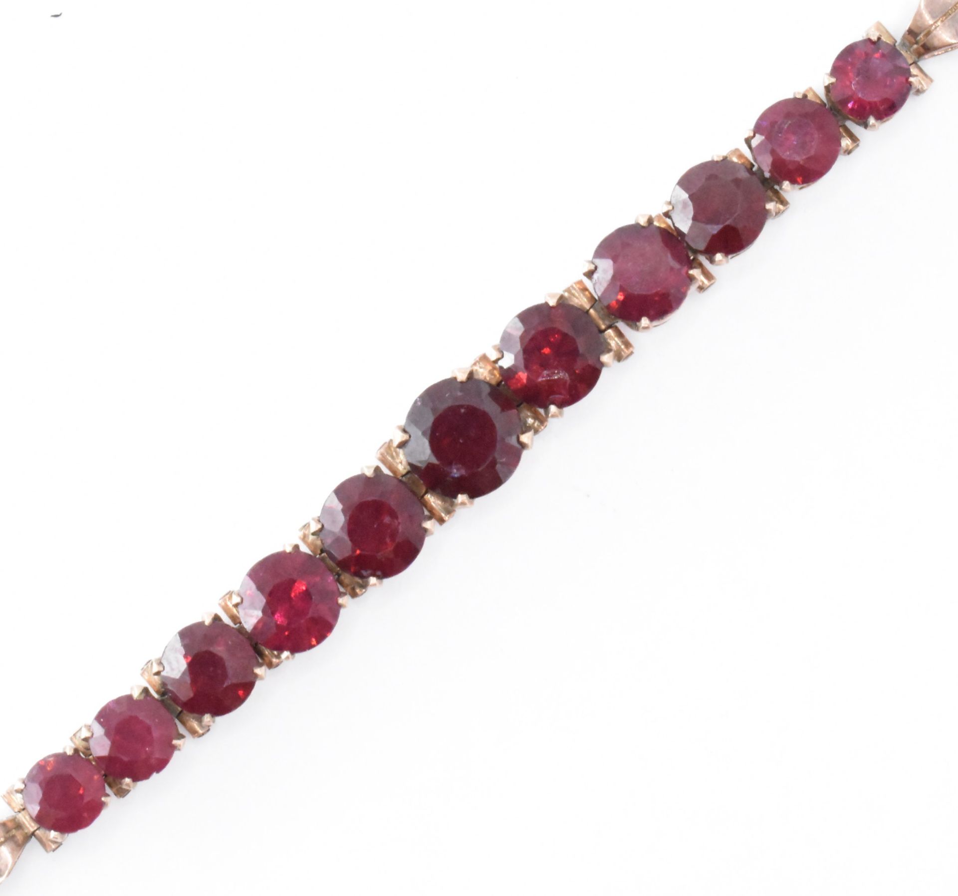 VICTORIAN 9CT GOLD & GARNET BRACELET - Image 3 of 11