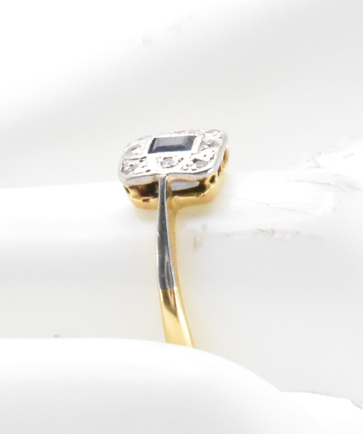 EDWARDIAN SAPPHIRE & DIAMOND RING - Image 5 of 6