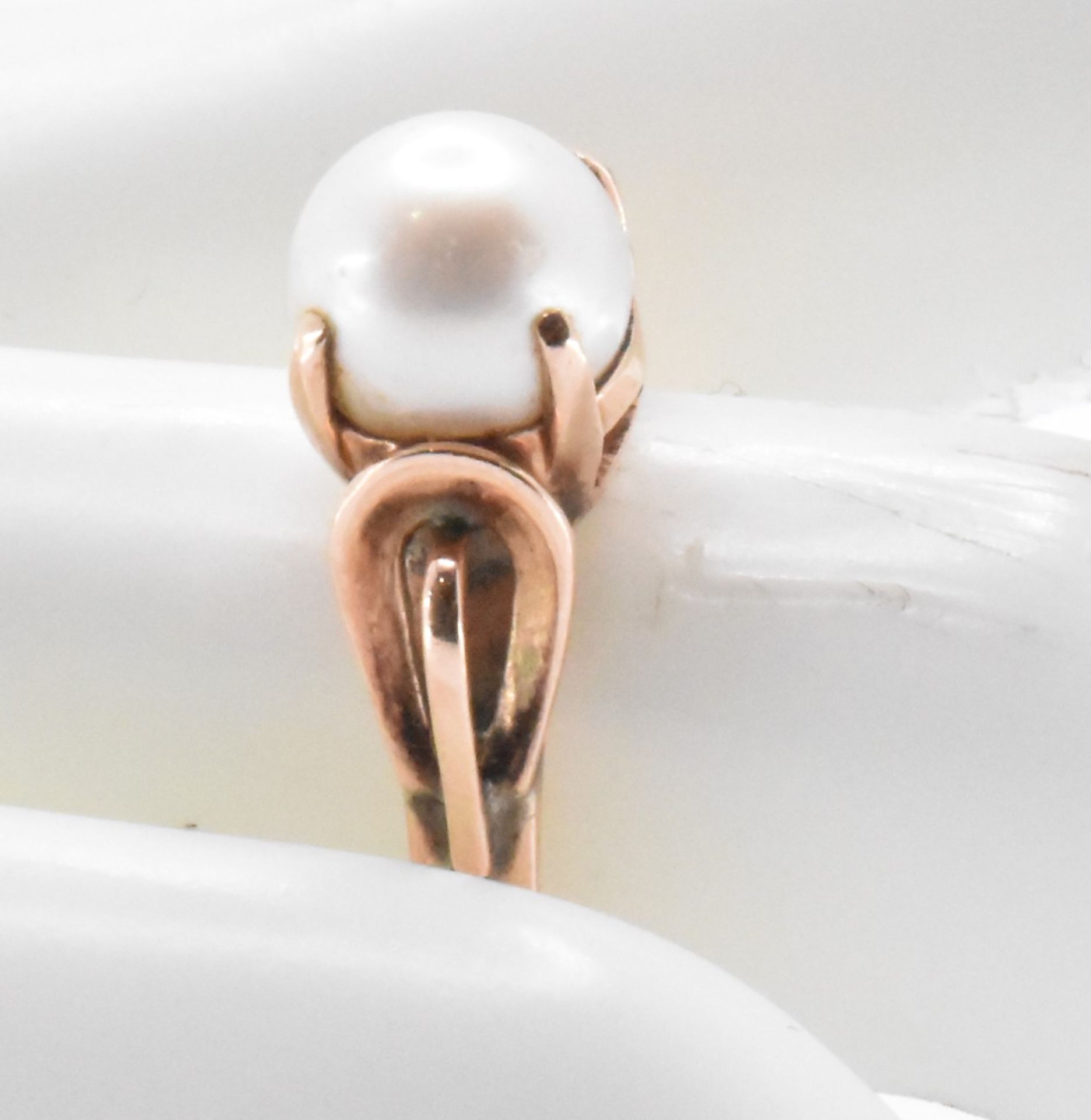 14CT GOLD & PEARL RING - Image 5 of 7