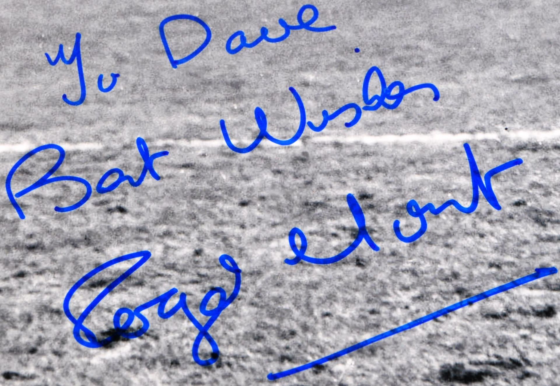 ESTATE OF DAVE PROWSE - FOOTBALL - COLLECTION OF AUTOGRAPHS - Bild 5 aus 6