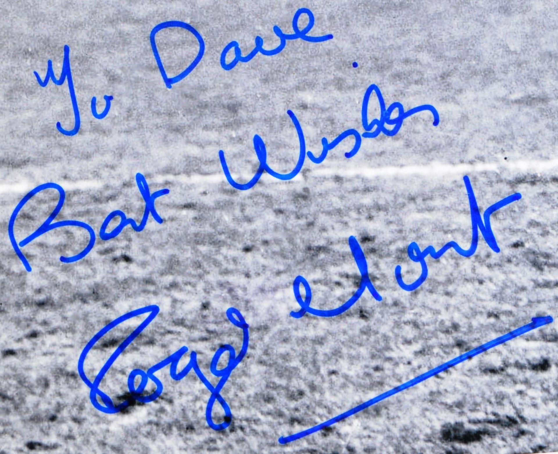 ESTATE OF DAVE PROWSE - FOOTBALL - COLLECTION OF AUTOGRAPHS - Bild 4 aus 6