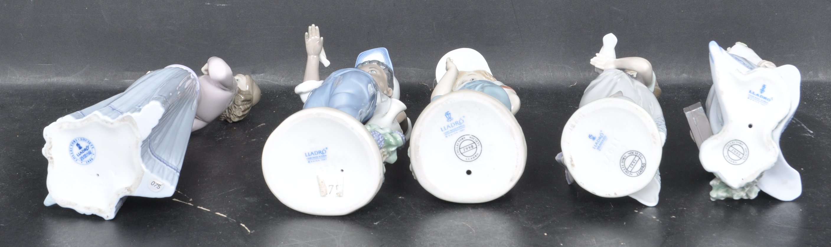 COLLECTION OF FIVE SPANISH LLADRO CERAMIC PORCELAIN FIGURINES - Image 6 of 6