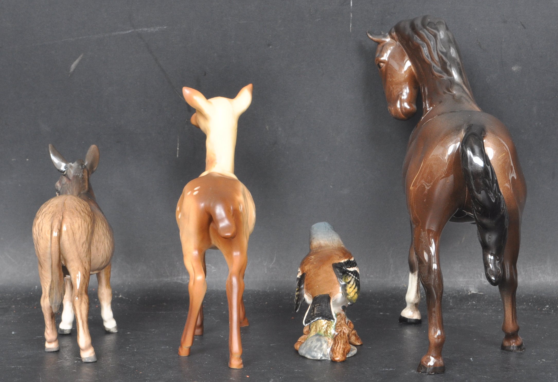 GROUP OF FOUR CERMIC PORCELAIN BESWICK FIGURINES - Image 4 of 7