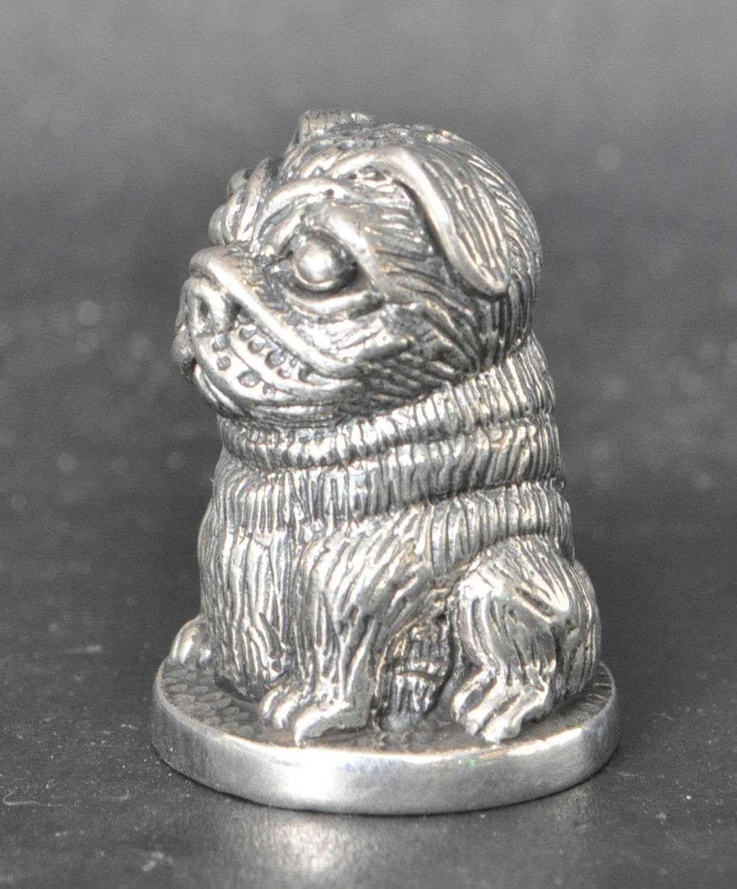 SILVER THIMBLE IN THE FORM OF A PUG - Image 4 of 6