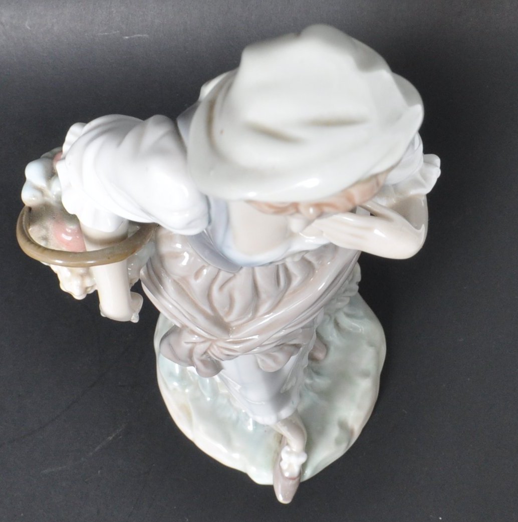 VINTAGE 20TH CENTURY LLADRO FIGURINE - Image 5 of 6