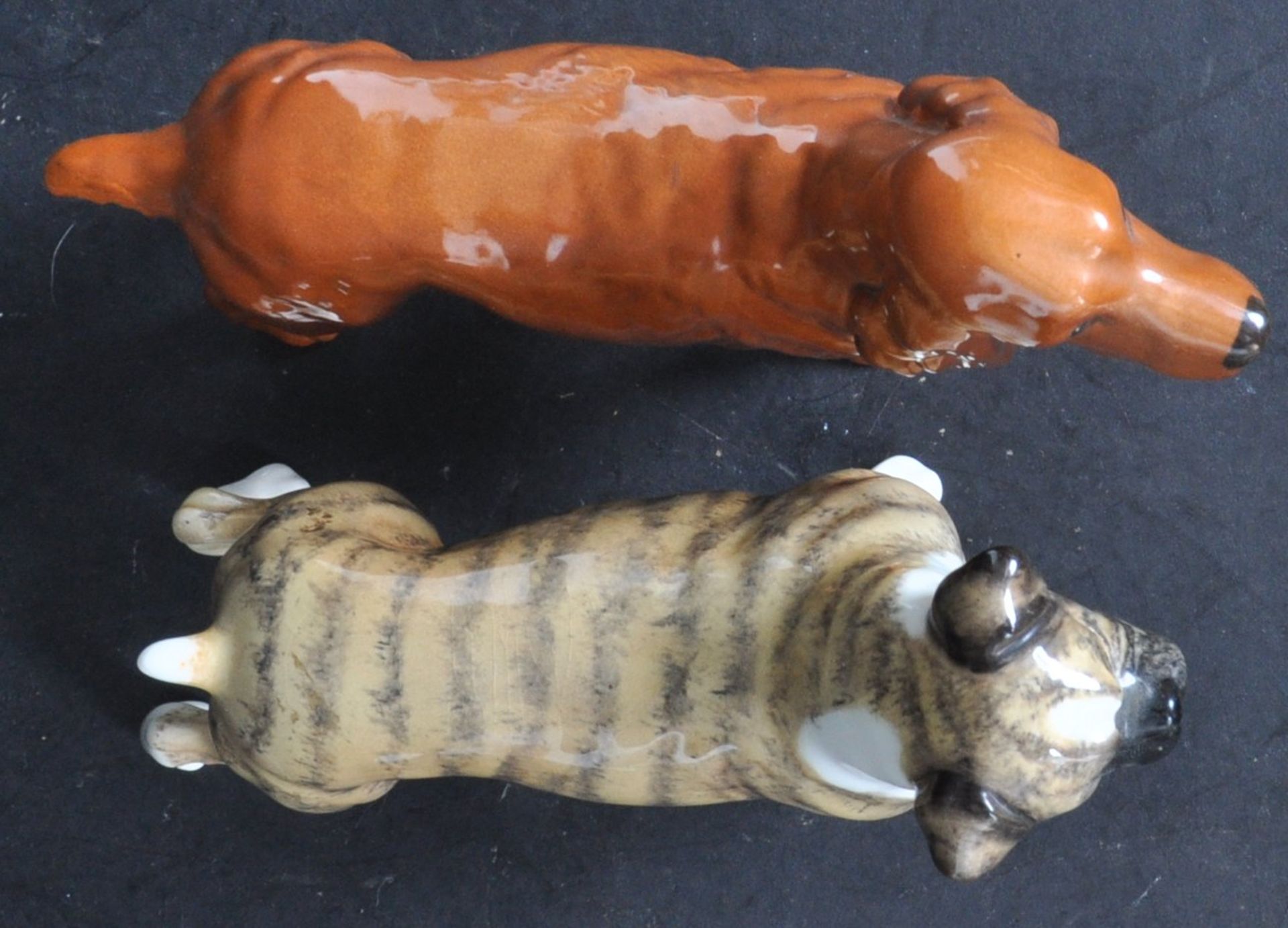 GROUP OF TWO CERAMIC PORCELAIN DOG FIGURINES BY BESWICK - Image 5 of 8