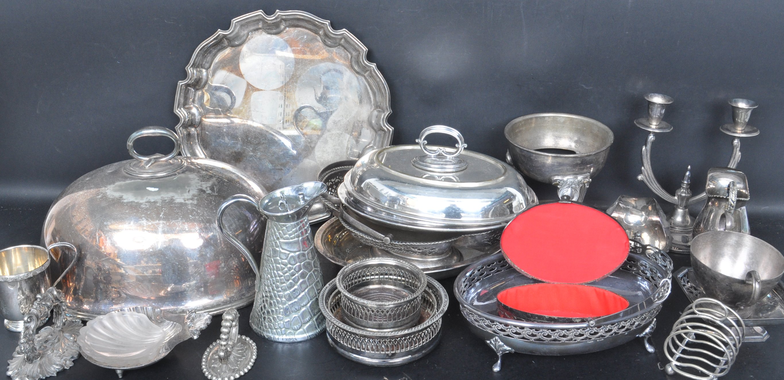 COLLECTION FO VINTAGE 20TH CENTURY SILVER PLATE - Image 5 of 7