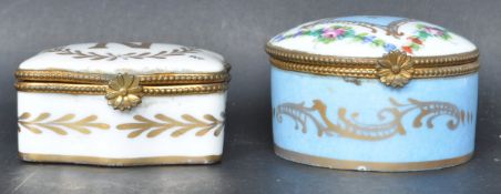 TWO VINTAGE 20TH CENTURY FRENCH LIMOGES TRINKET BOXES