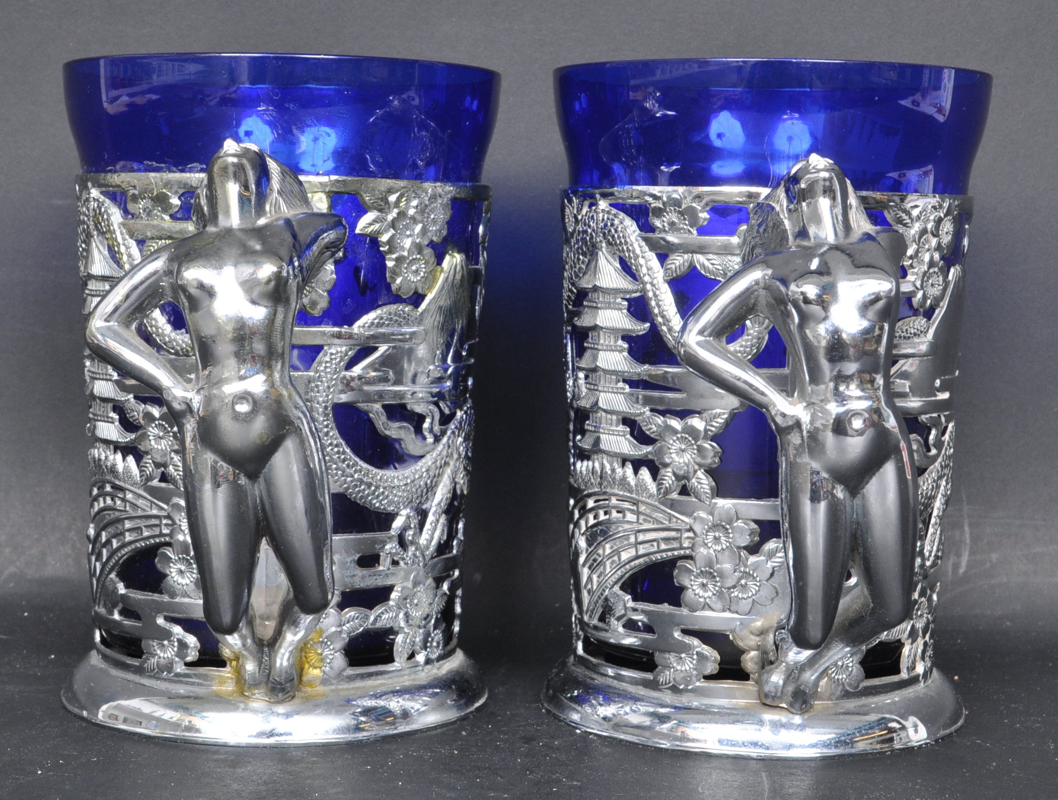 PAIR OF VINTAGE HONG KONG WHITE METAL AND GLASS GOBLETS - Image 2 of 6