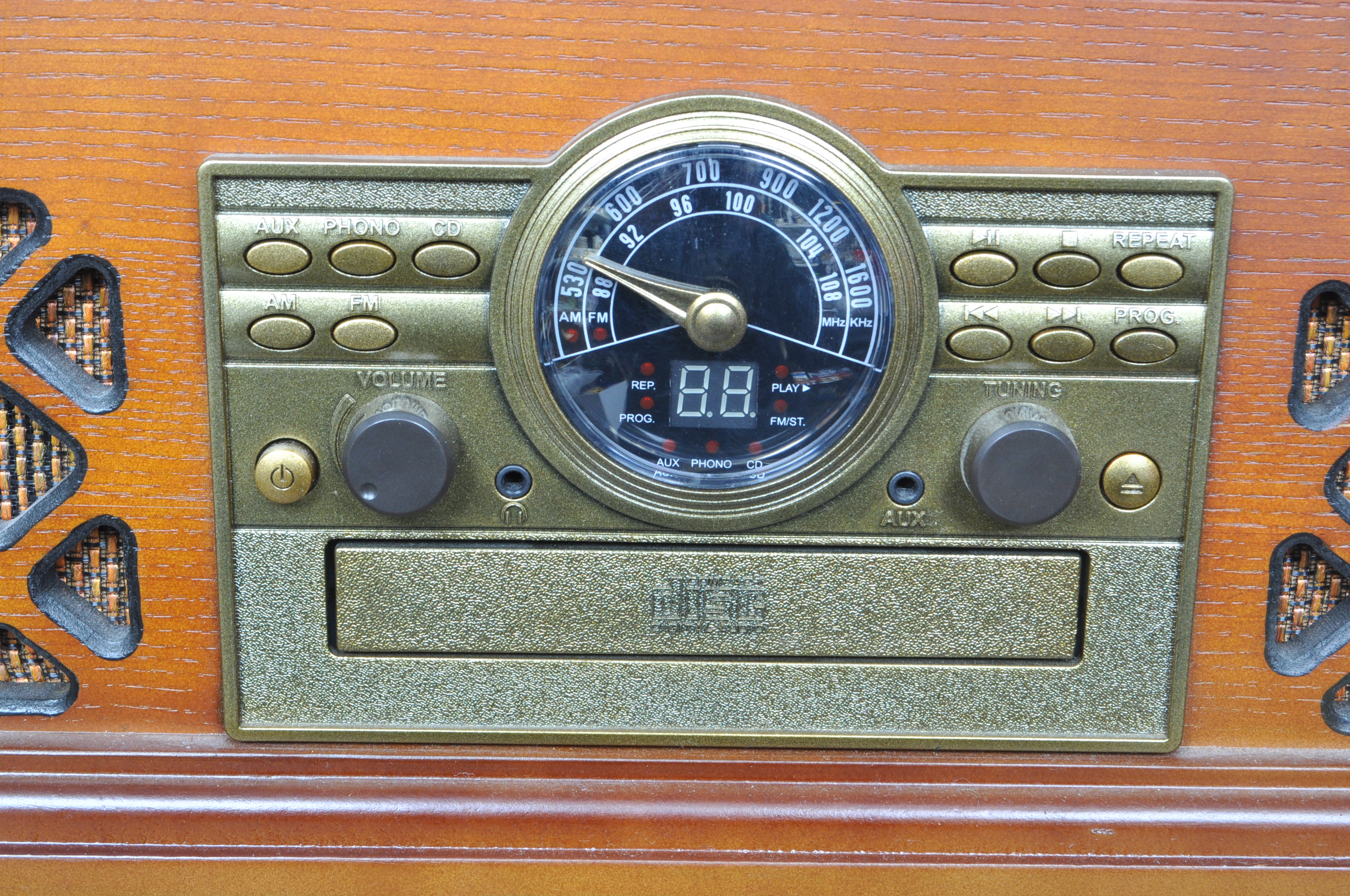 A contemporary vintage revival wooden cased hi-fi stereo system having decorative facia dials with - Image 5 of 7