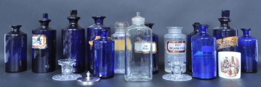 LARGE COLLECTION OF GLASS CHEMIST BOTTLES