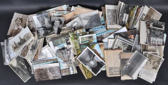 COLLECTION OF APPROX 600 TOPOGRAPHICAL POSTCARDS