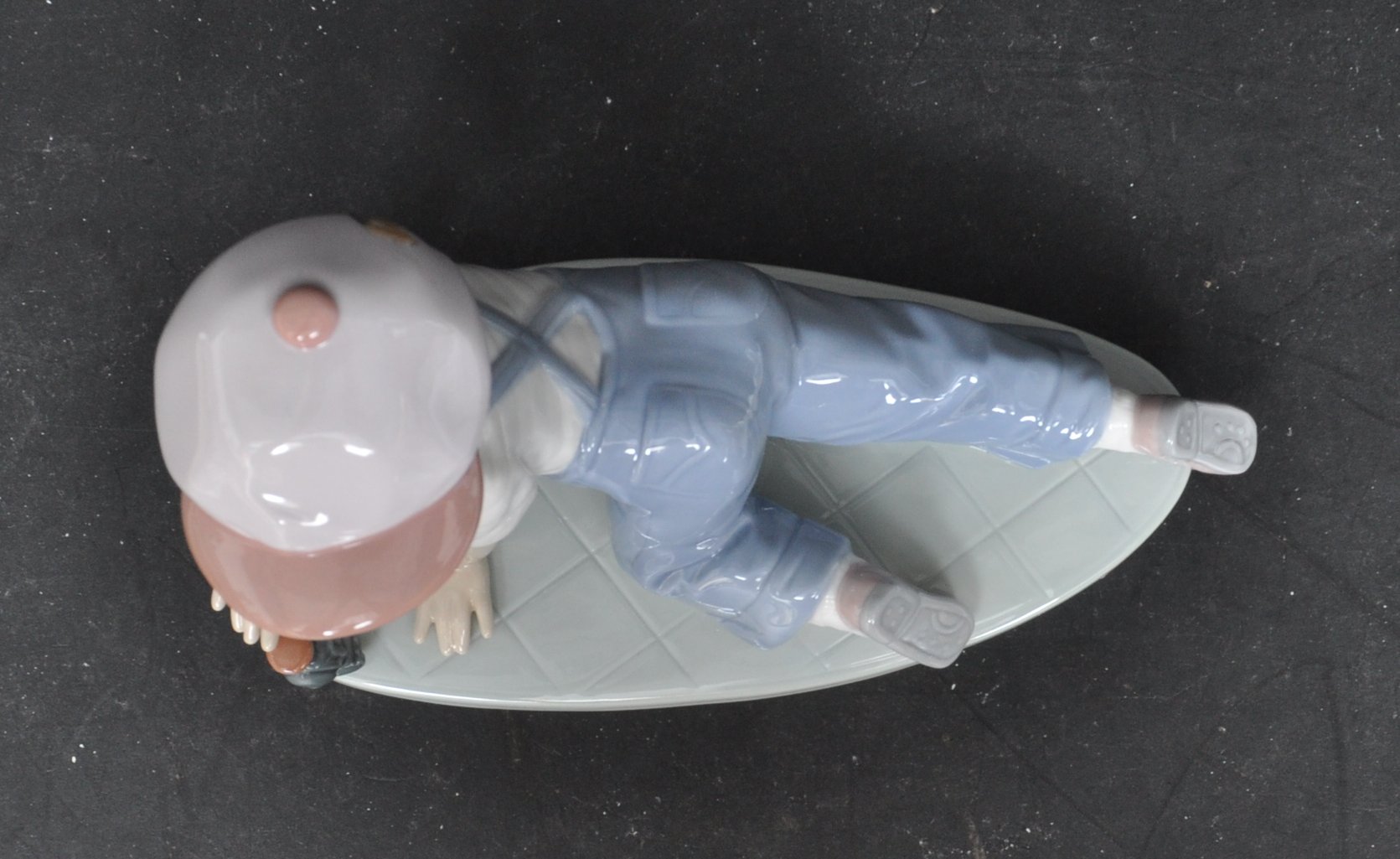 LLADRO COLLECTORS SOCIETY 7619 - 'ALL ABOARD' - CERAMIC PORCELAIN FIGURINE - Image 5 of 6