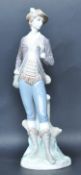 VINTAGE 20TH CENTURY LLADRO PORCELAIN COUNTRYMAN FIGURINE