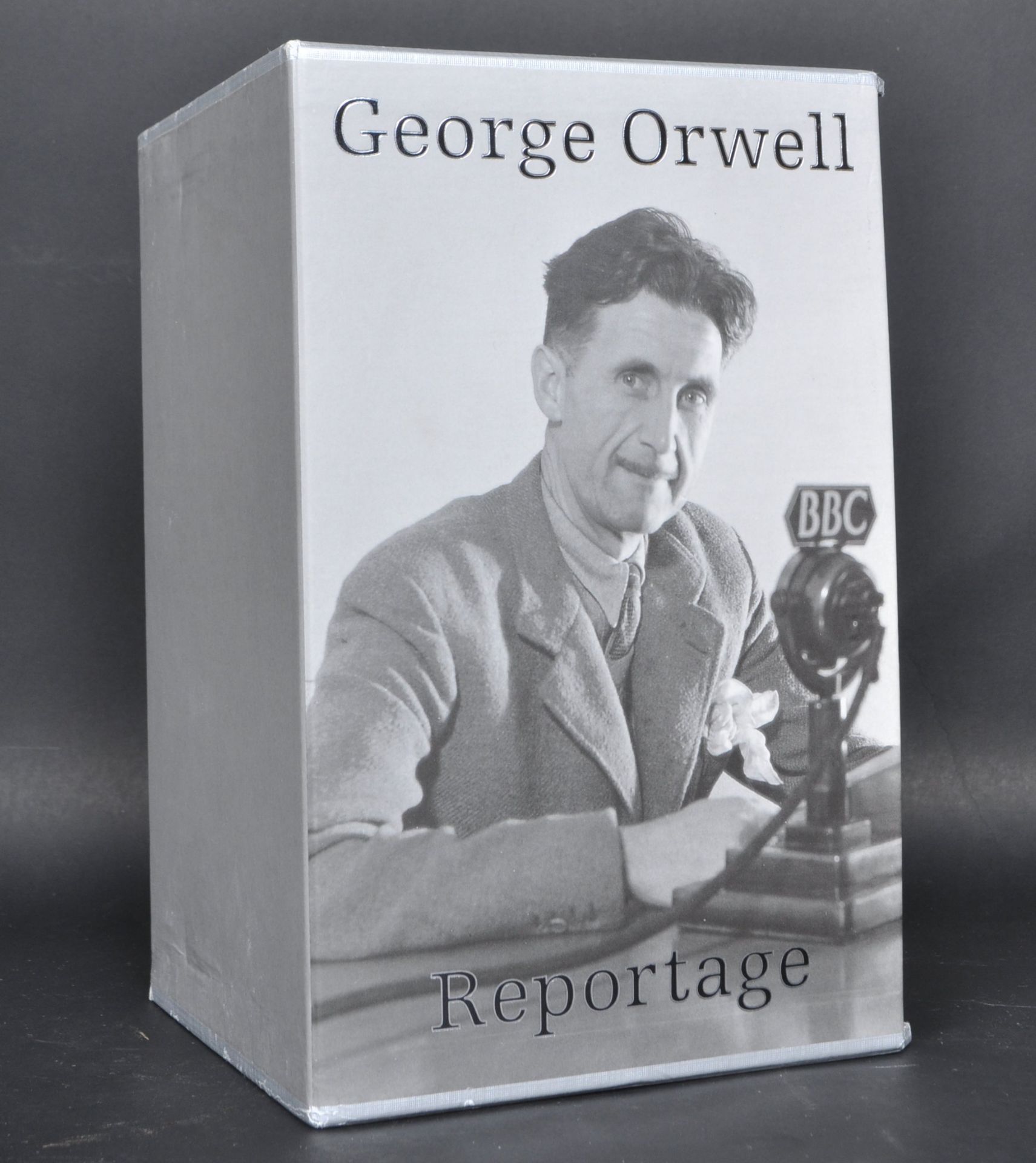 FOLIO SOCIETY GEORGE ORWELL HARDCOVER COLLECTION OF BOOKS - Image 2 of 7