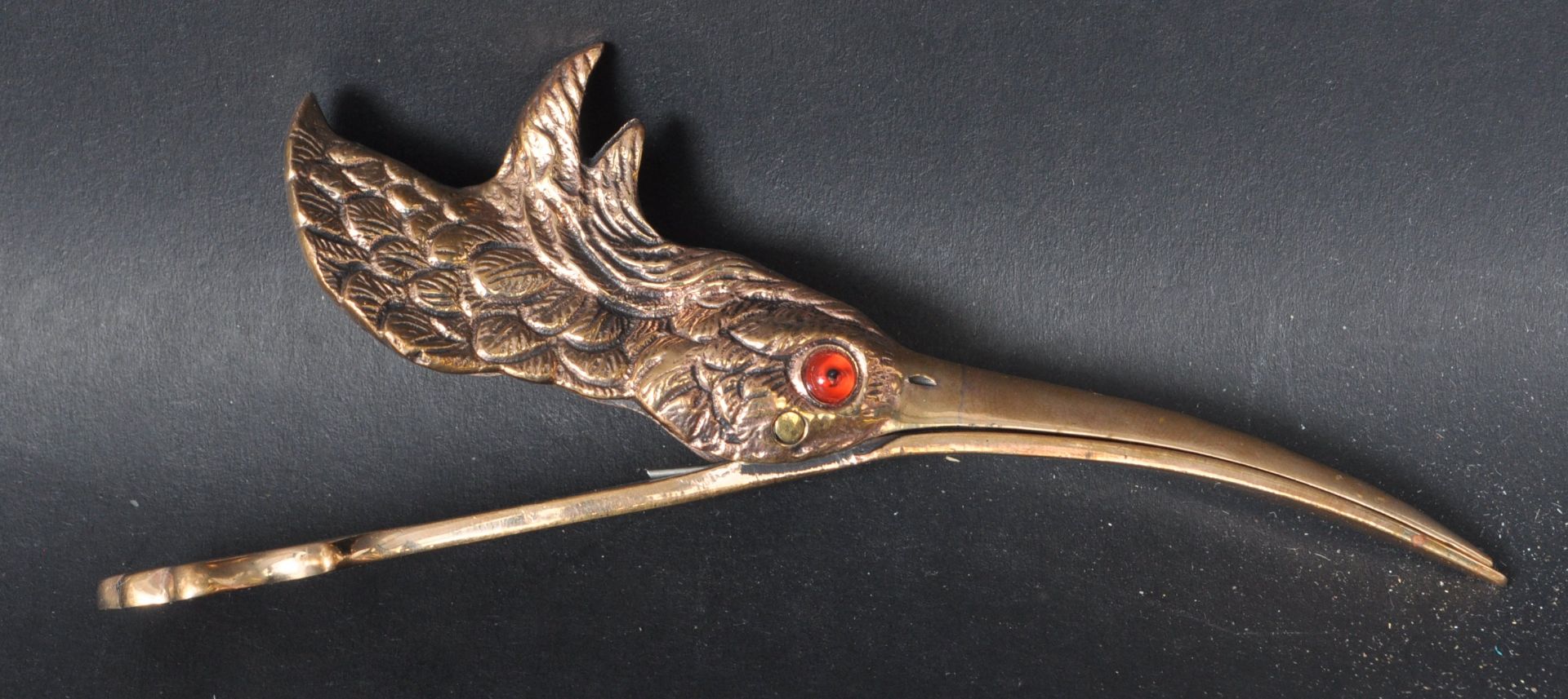 SILVER GILDED CLIP IN THE FORM OF A WATER BIRD