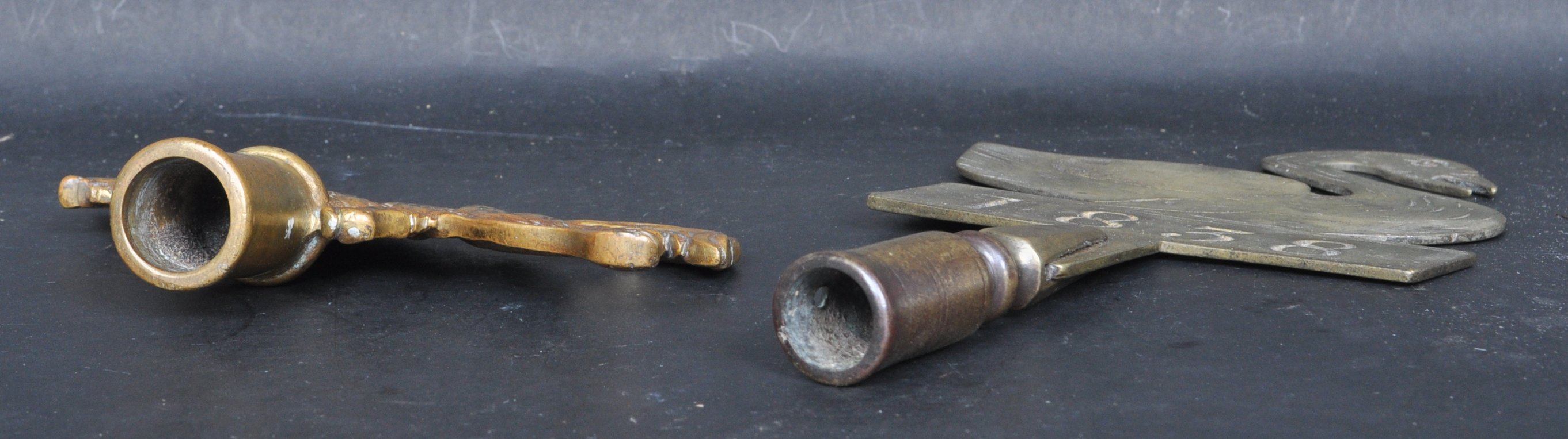 TWO VINTAGE 20TH CENTURY BRASS FLAGPOLE TOPS - Image 3 of 4