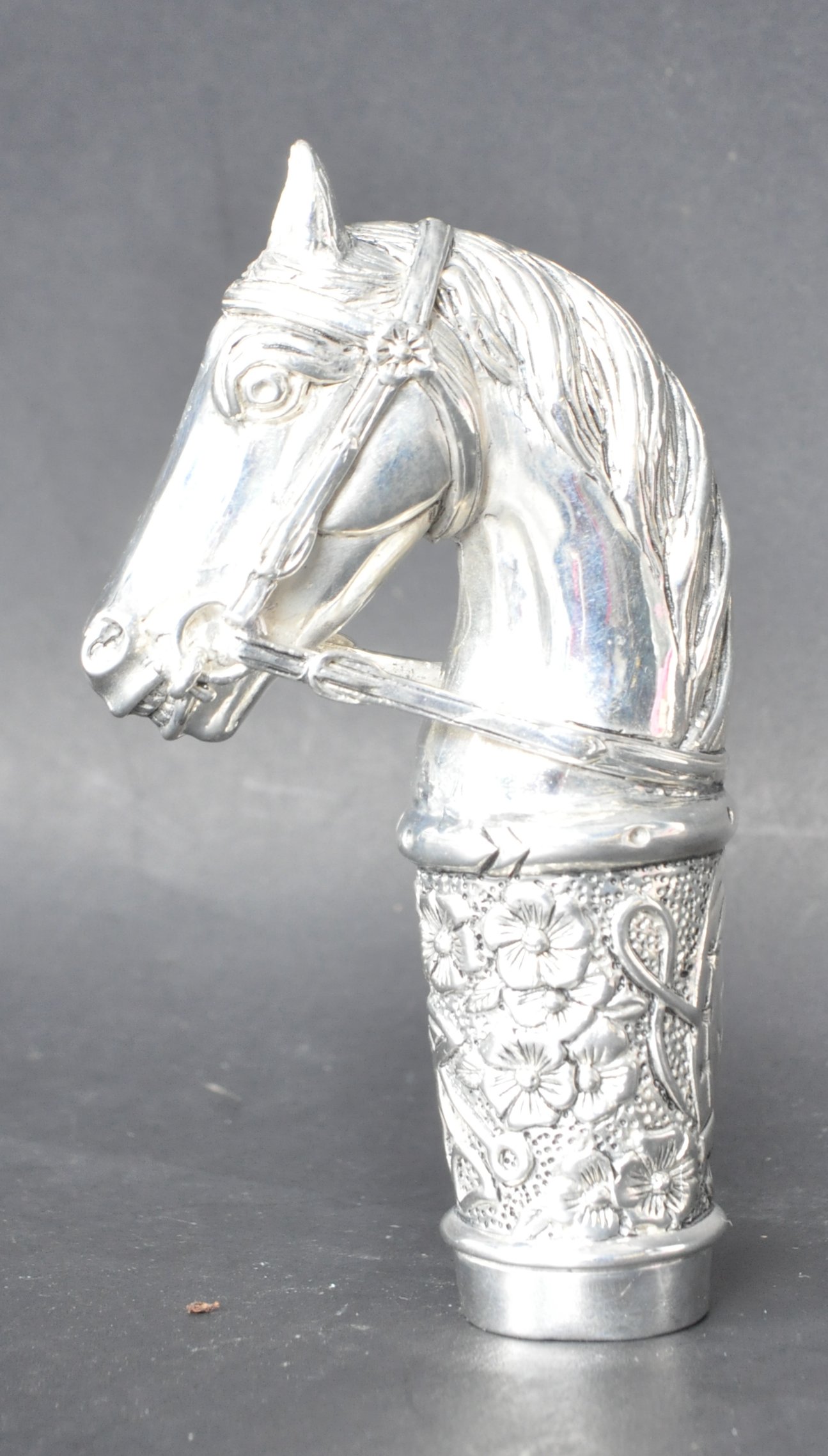 HORSES HEAD WALKING CANE HANDLE