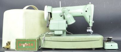 SINGER SEWING MACHINE MODEL 185K IN SAGE GREEN