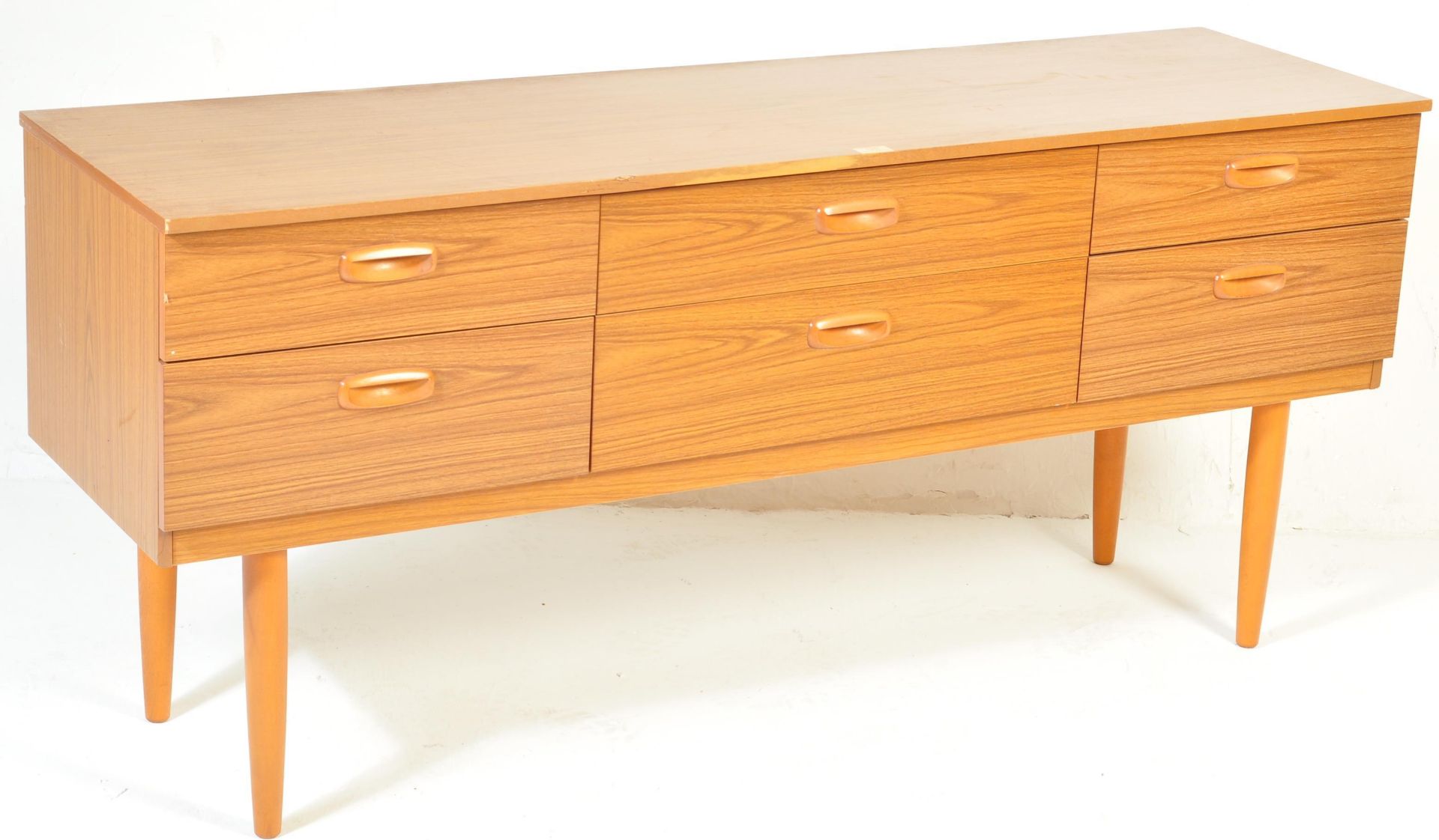 LATE 20TH CENTURY TEAK WOOD VENEER SIDEBOARD CREDENZA - Image 2 of 8