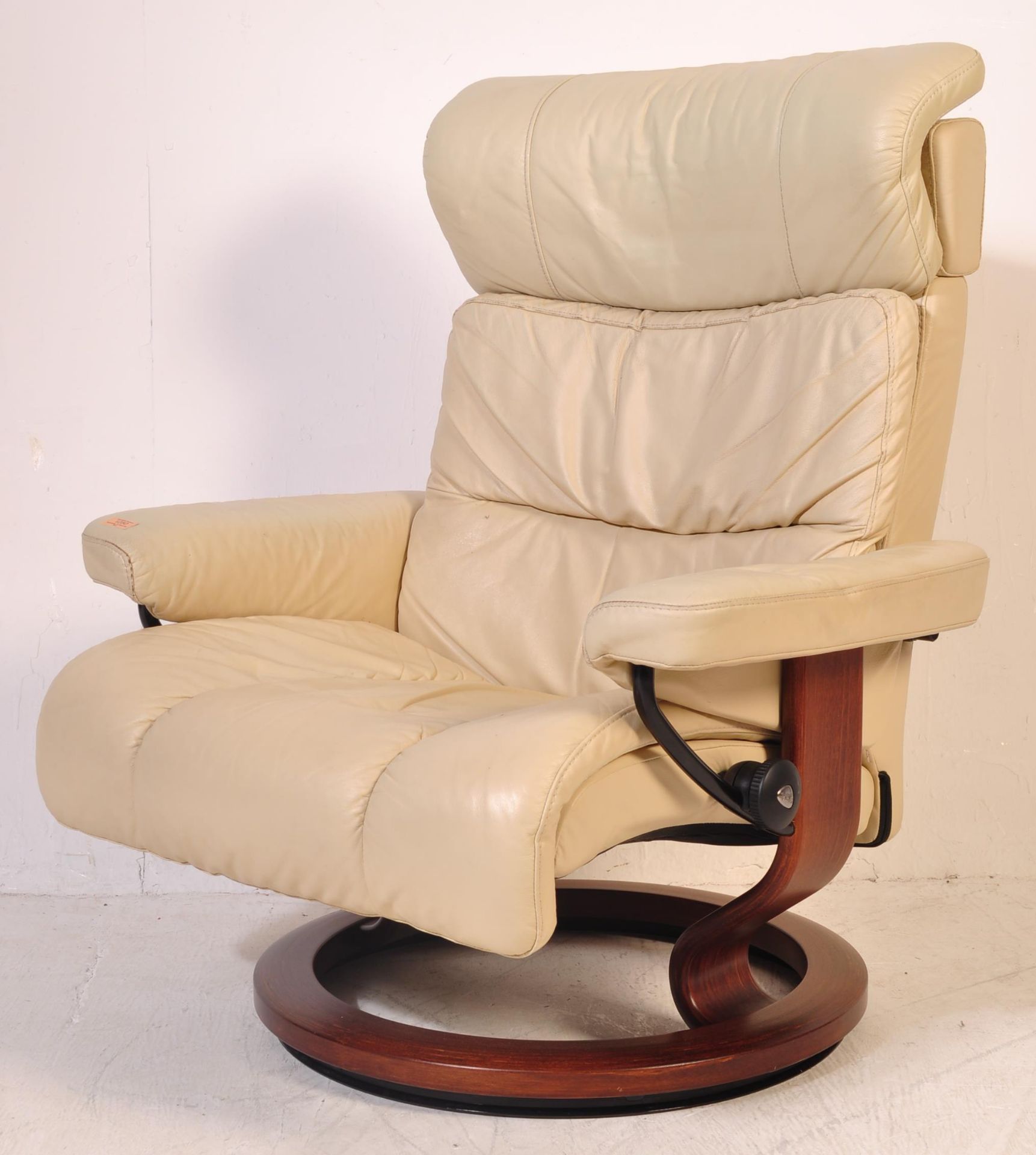 EKORNES - STRESSLESS - ORIGINAL VINTAGE ARMCHAIR