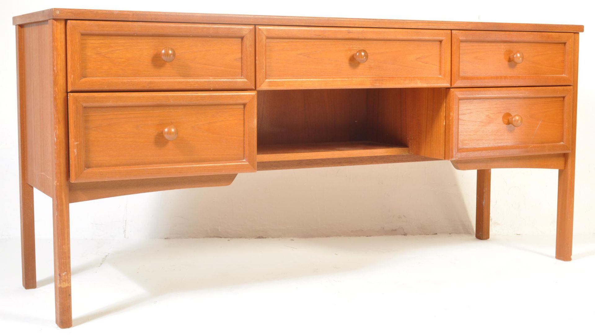 G PLAN - RETRO VINTAGE 20TH CENTURY TEAK DRESSING TABLE CHEST