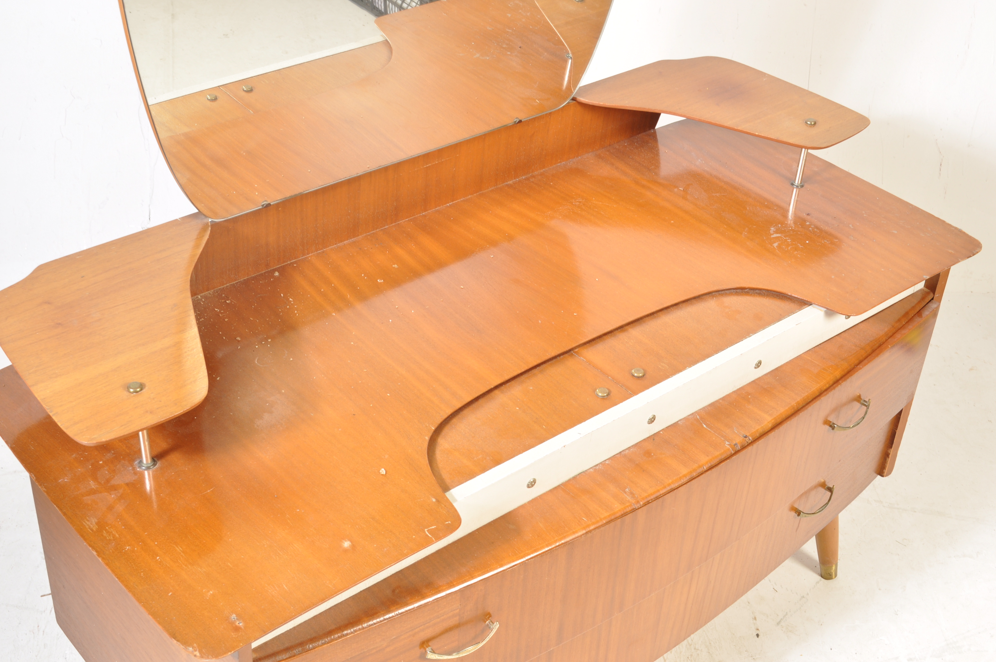 VINTAGE RETRO MID 20TH CENTURY TEAK WOOD DRESSING TABLE - Image 3 of 7