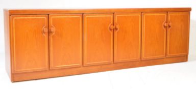 LATE 20TH CENTURY TEAK WOOD SIDEBOARD CREDENZA