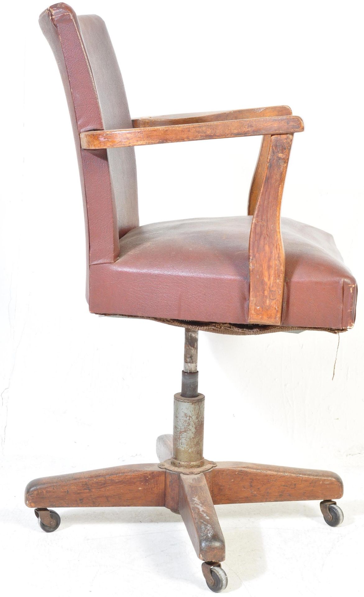 EARLY 20TH CENTURY HILLCREST MANNER SWIVEL CHAIR - Image 3 of 4