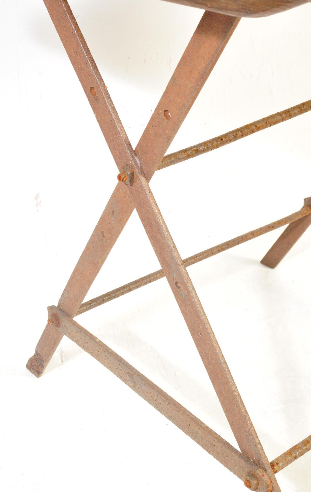 MID 20TH CENTURY OAK AND IRON FACTORY INDUSTRIAL TABLE - Image 4 of 5