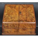 VICTORIAN 19TH CENTURY BURR WALNUT DESK TIDY