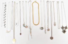 ASSORTMENT OF SILVER PENDANT NECKLACES