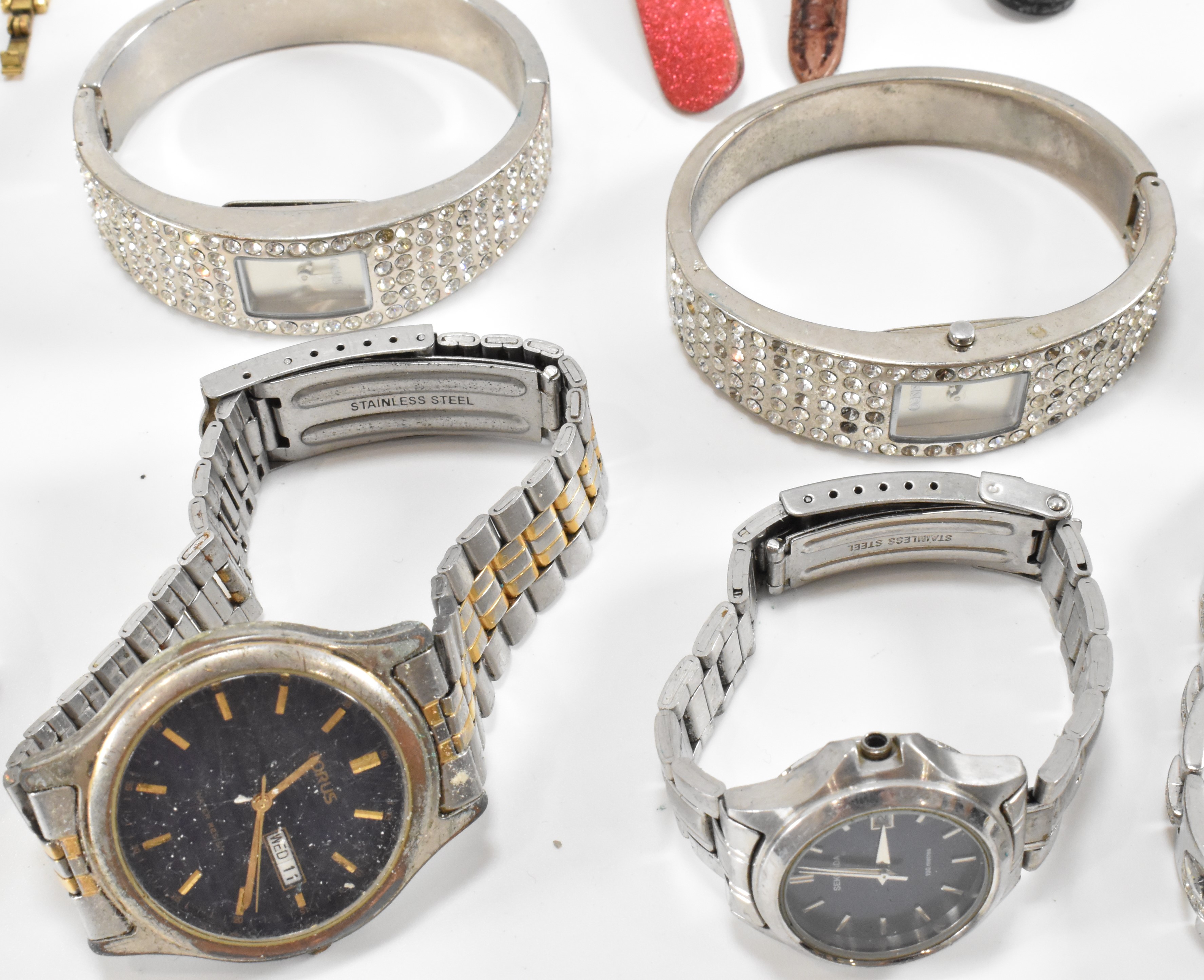 LARGE COLLECTION OF LADIES WRIST WATCHES - Image 15 of 15