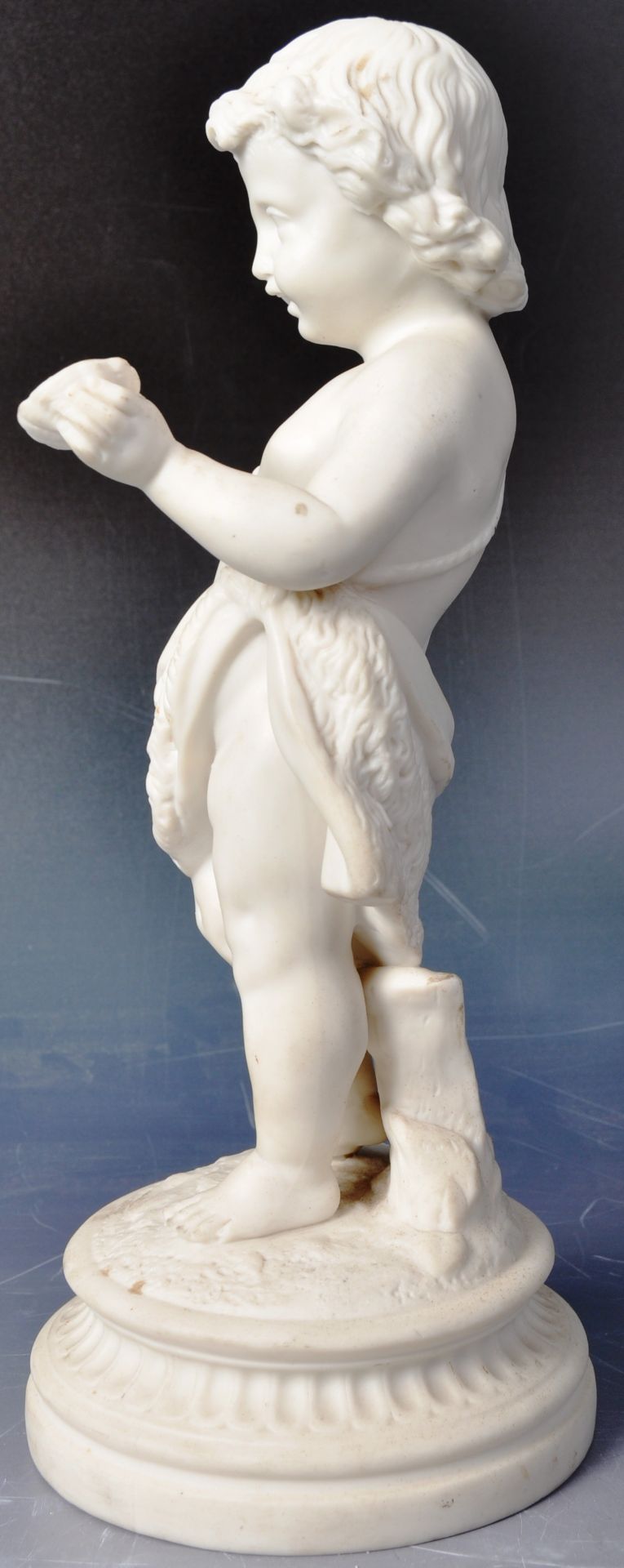 LARGE 19TH CENTURY BISCUIT PORCELAIN CHERUB FIGURINE - Bild 8 aus 8