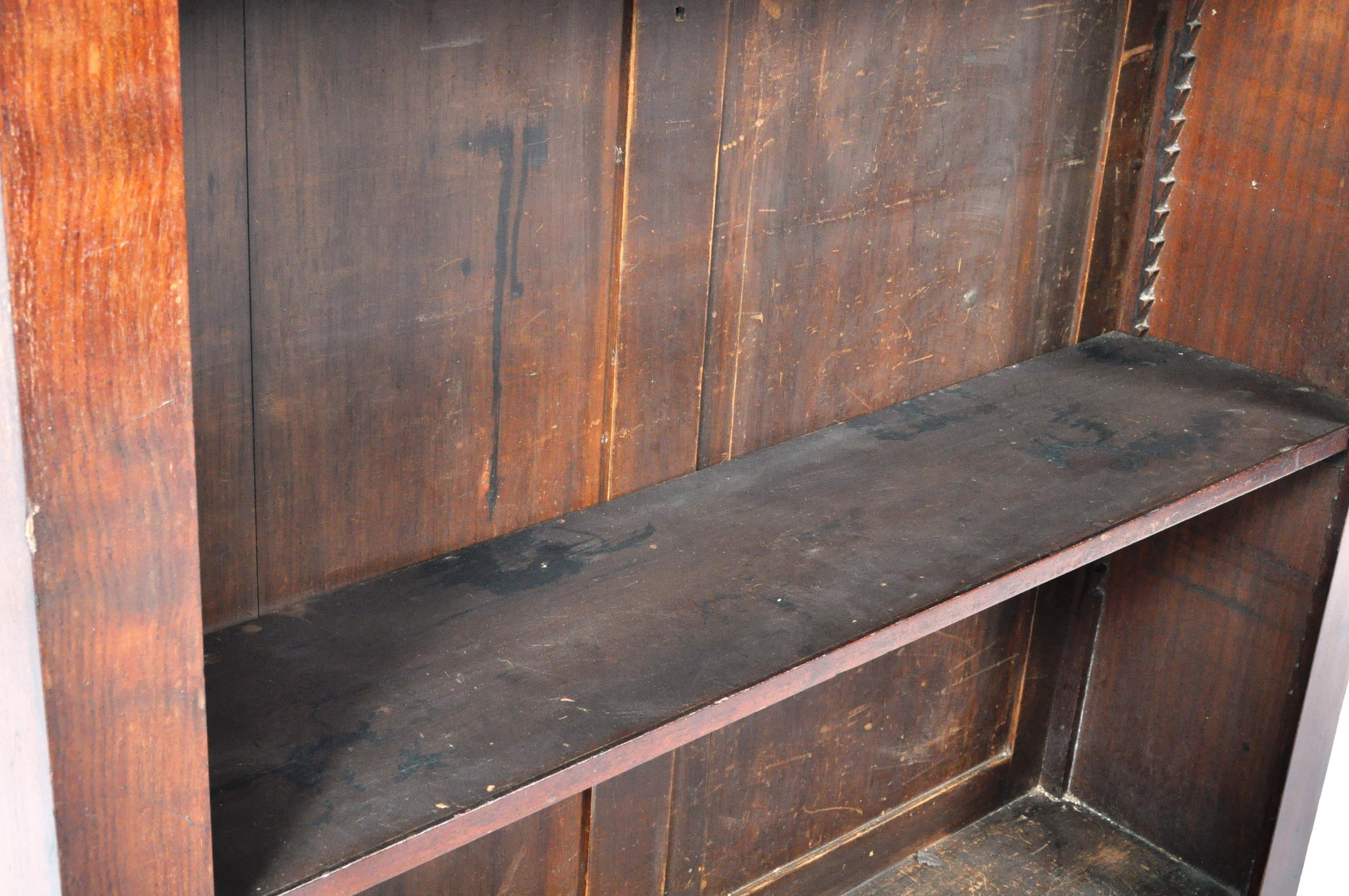 19TH CENTURY MAHOGANY OPEN LIBRARY BOOKCASE - Image 5 of 8