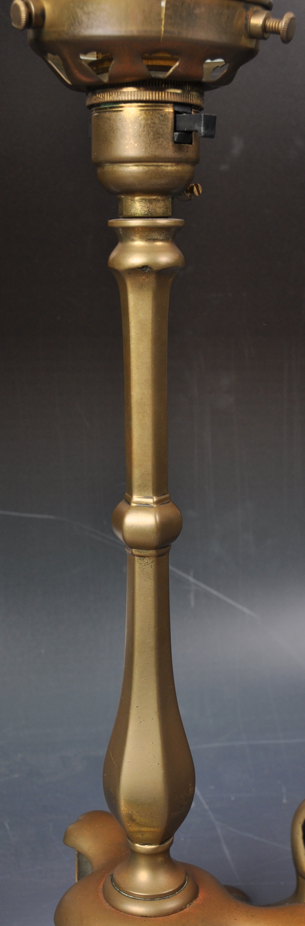 WILLIAM ARTHUR BENSON 1900 PULLMAN TABLE LAMP - Image 4 of 10