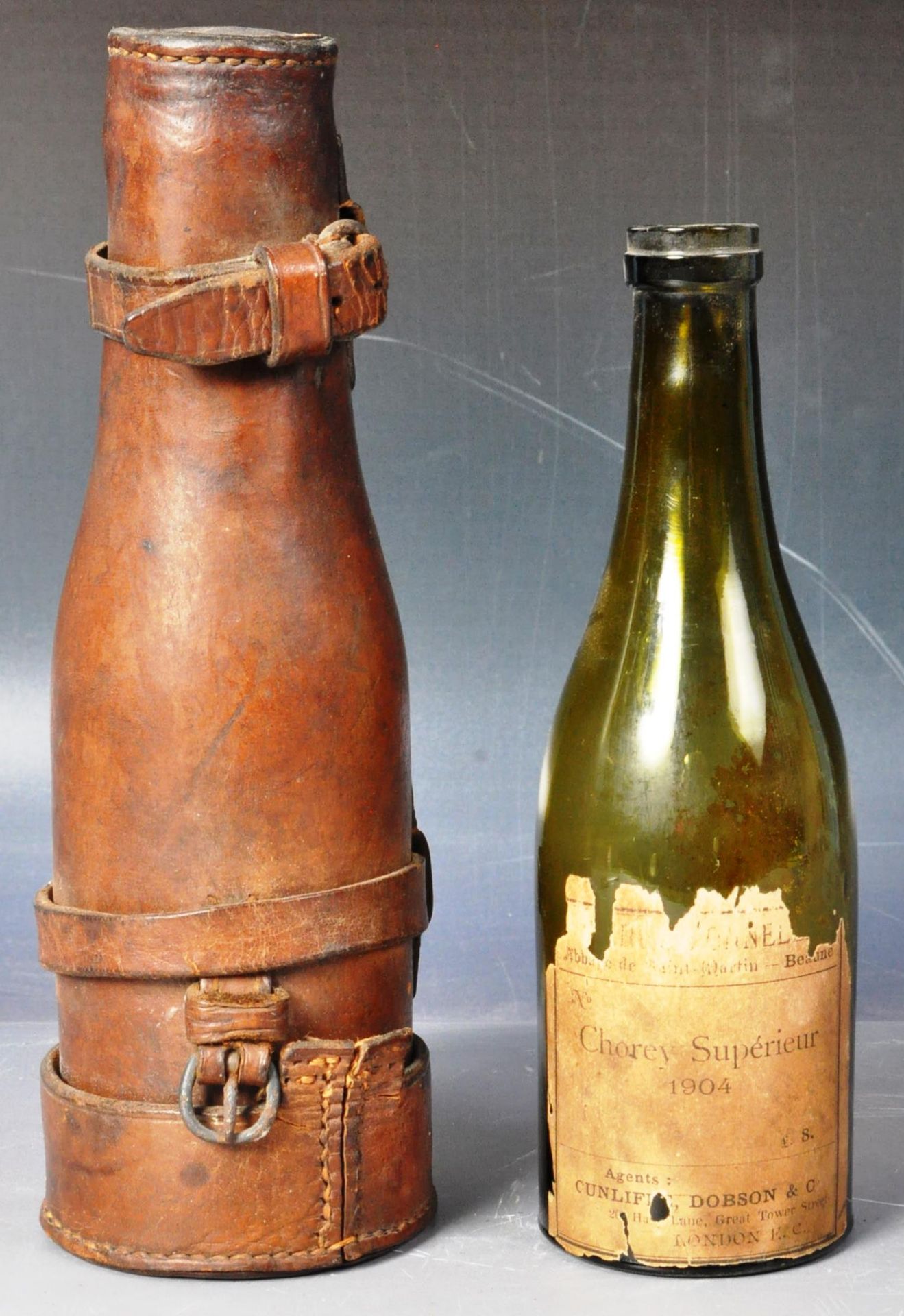 EARLY 20TH CENTURY LEATHER HUNTING FLASK
