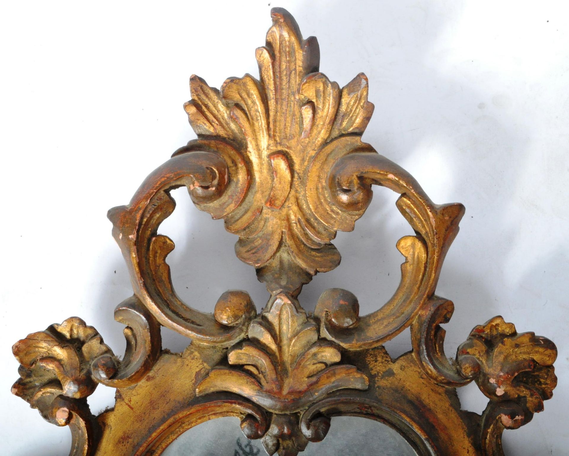 19TH CENTURY ITALIAN FLORENTINE GILT GESSO CARVED WALL MIRROR - Image 2 of 6