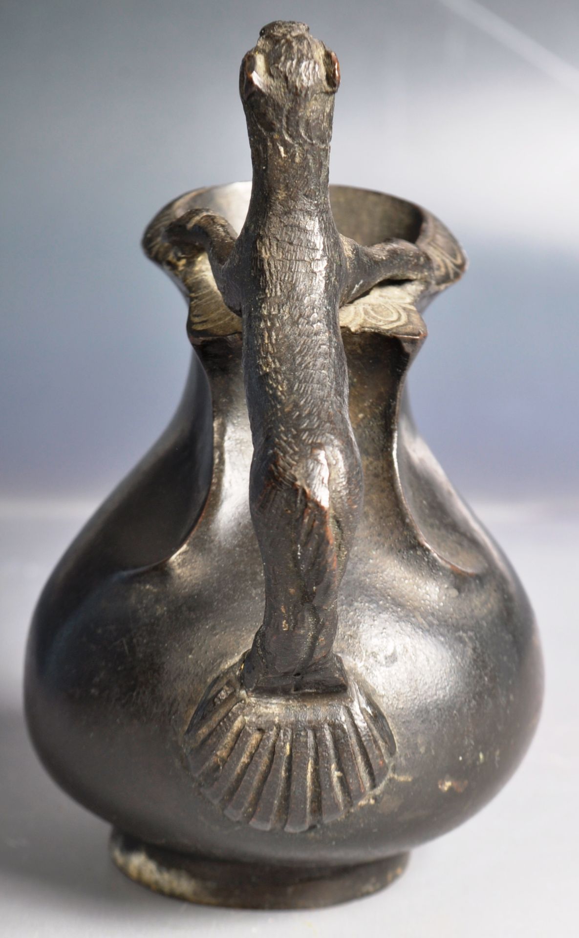 19TH CENTURY ITALIAN GRAND TOUR BRONZE JUG - Image 5 of 6