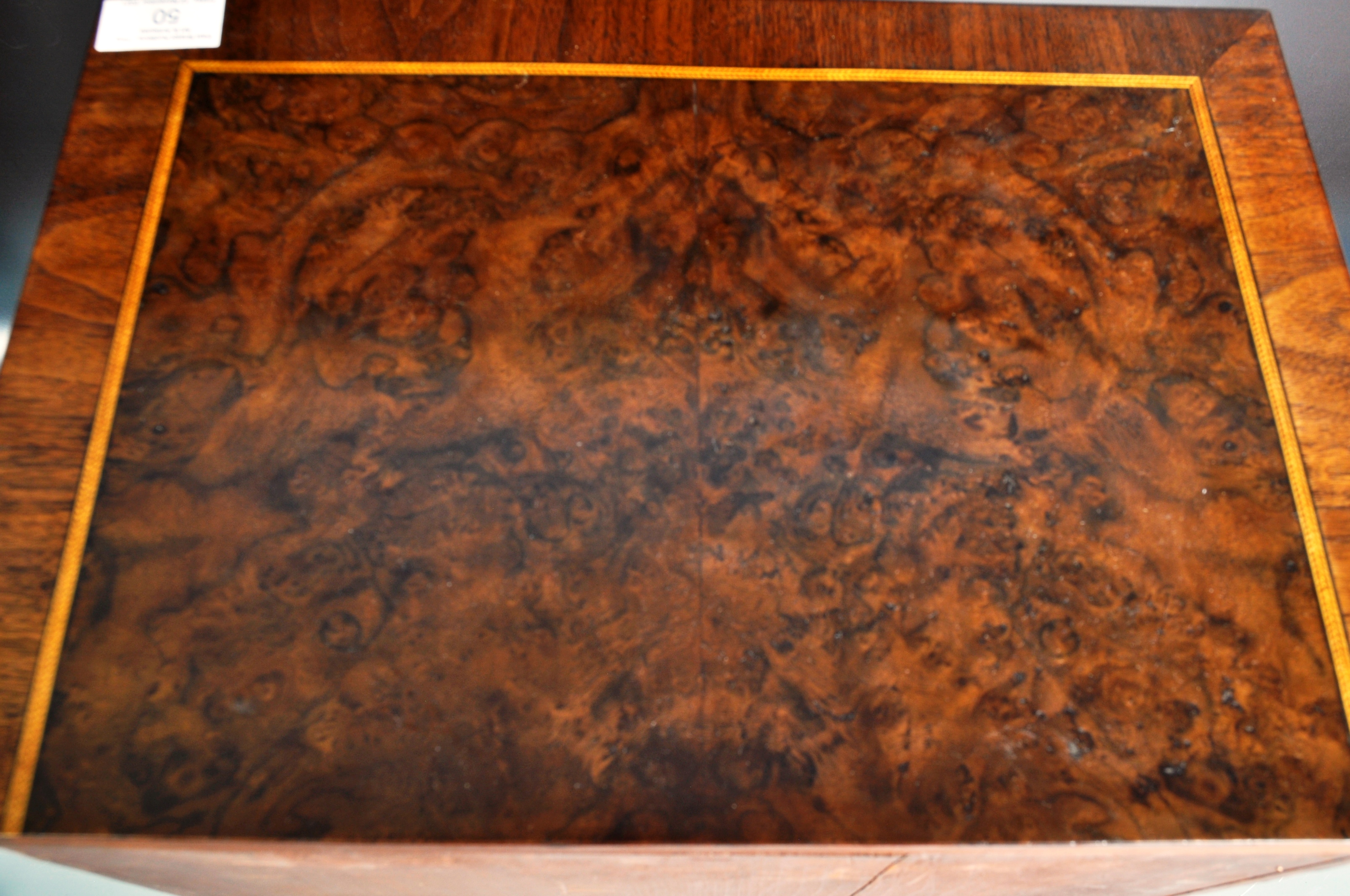 19TH CENTURY WALNUT & AMBOYNA WOOD SPECIMEN CHEST - Image 9 of 10