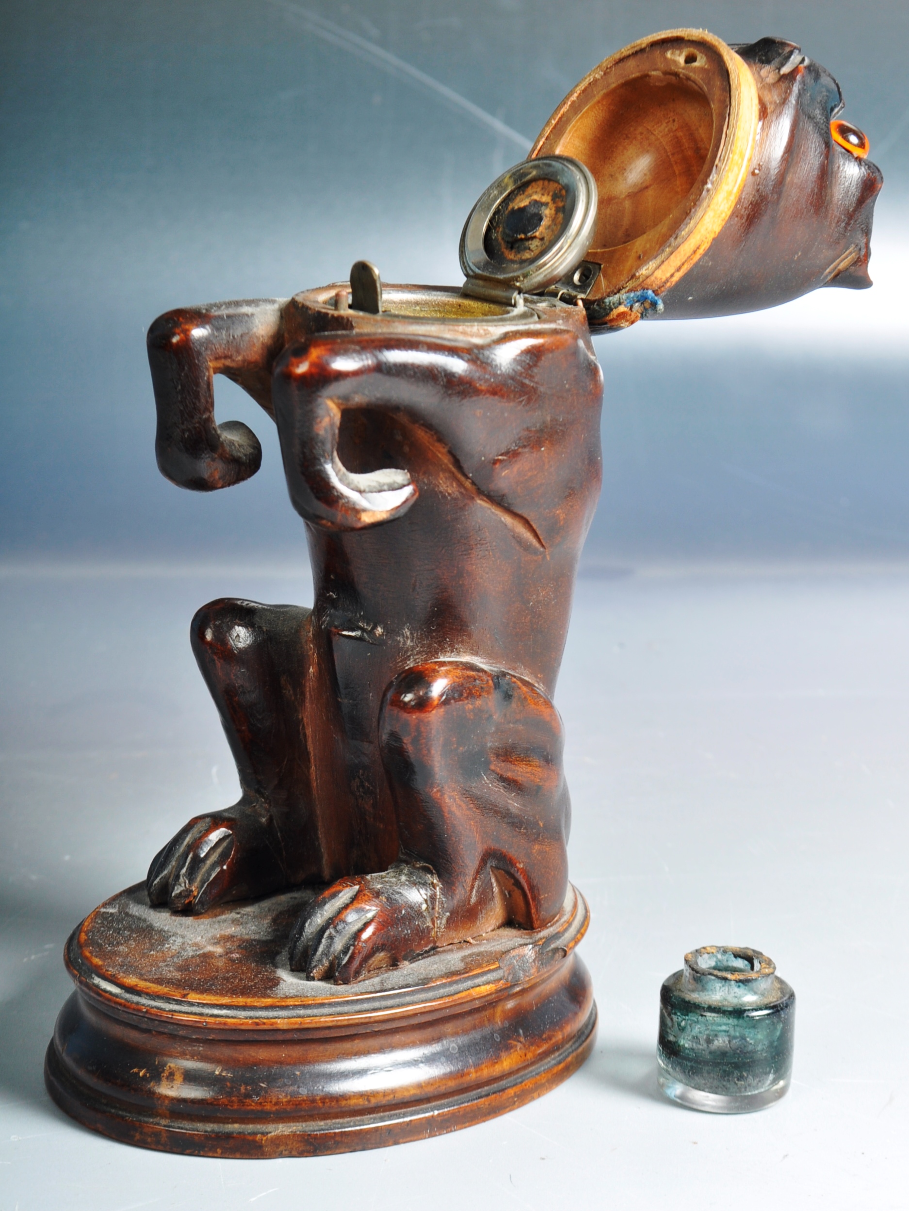 19TH CENTURY VICTORIAN NOVELTY PUG INKWELL - Image 5 of 10