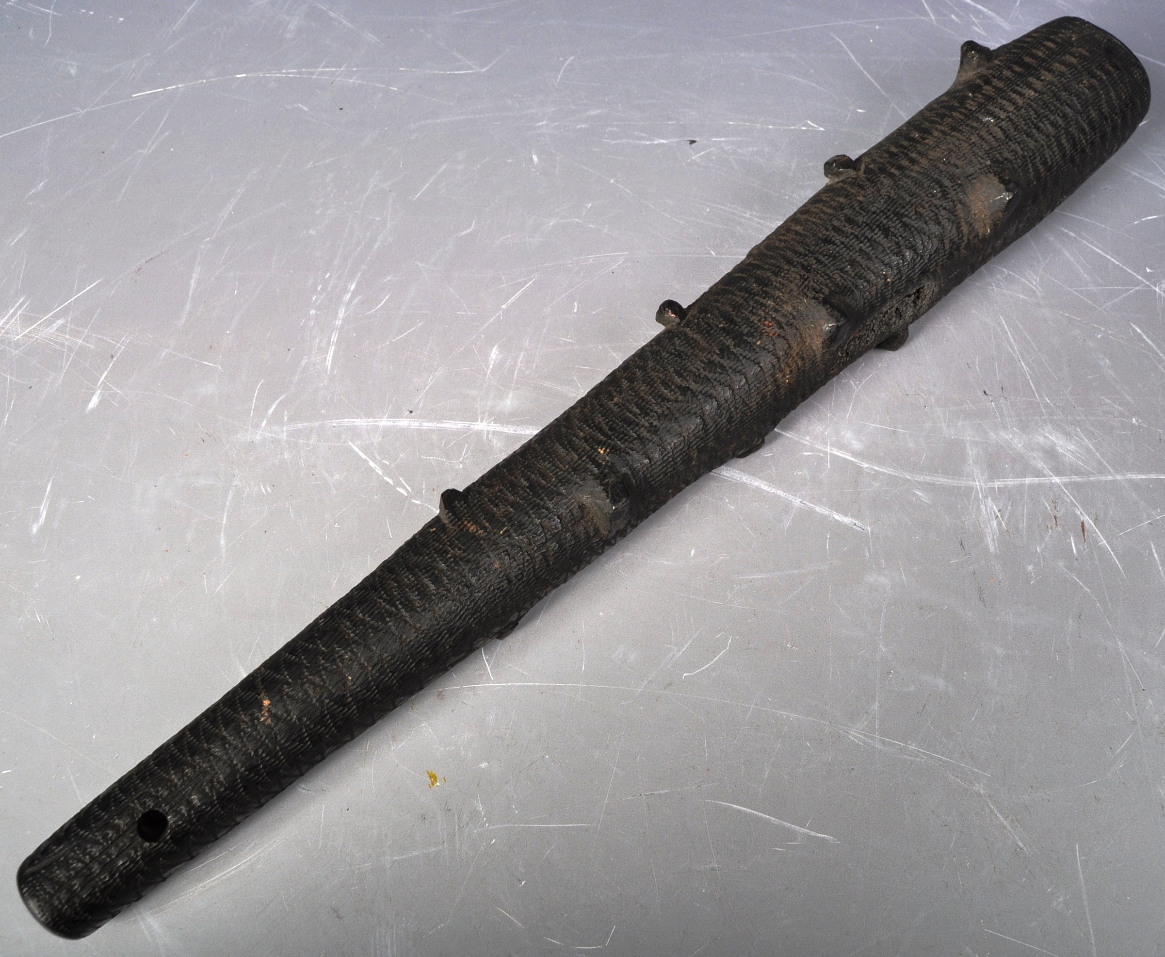 19TH CENTURY IRISH BOG OAK COSH / PERSUADER WITH CARVED DETAILING - Image 5 of 5