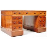 19TH CENTURY VICTORIAN MAHOGANY PARTNERS DESK